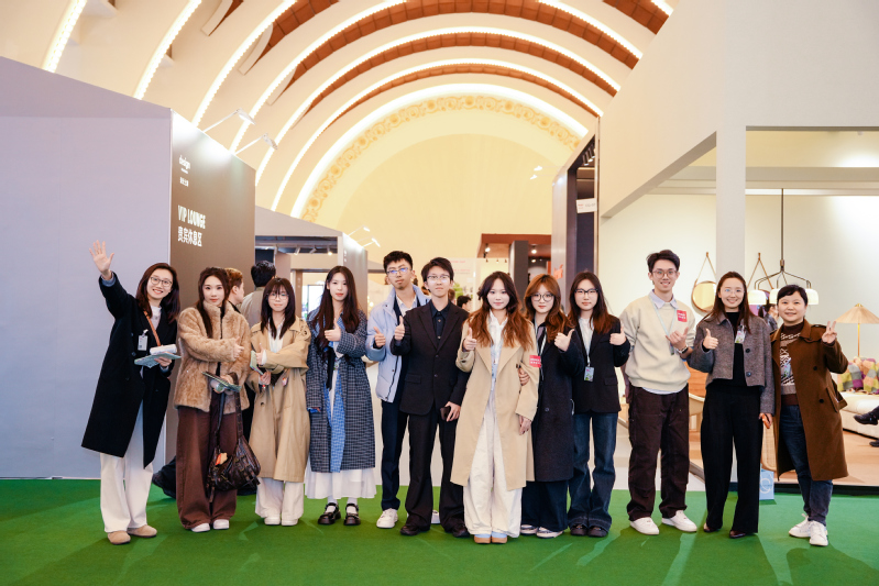 语院30余名学子亮相2026“...