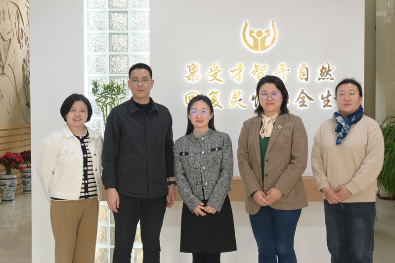 语言文化学院赴迎园中学开展交流...